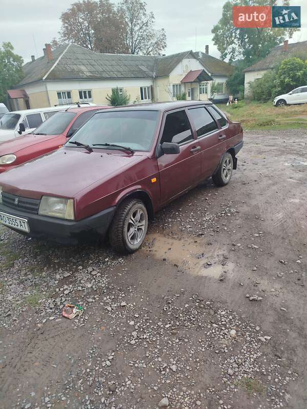 Седан ВАЗ / Lada 21099 2009 в Ужгороді