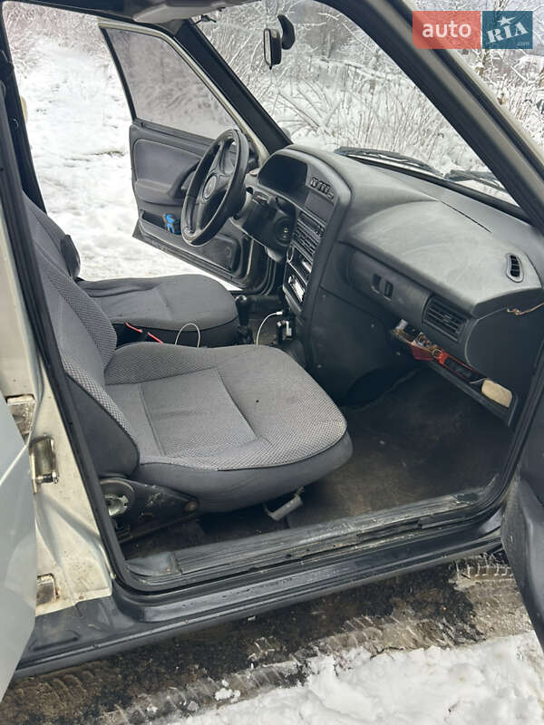 Седан ВАЗ / Lada 21099 2007 в Львове