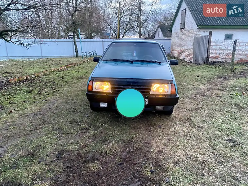 ВАЗ / Lada 21099