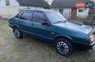 Седан ВАЗ 21099 2001 в 