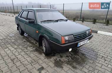 Седан ВАЗ / Lada 21099 1998 в Жовтих Водах