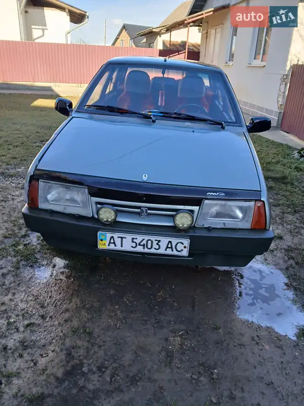 ВАЗ / Lada 21099