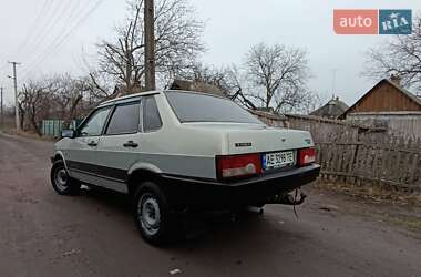 Седан ВАЗ / Lada 21099 2003 в Кривом Роге