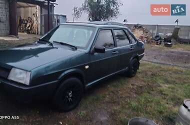 Седан ВАЗ / Lada 21099 2004 в Кривому Розі