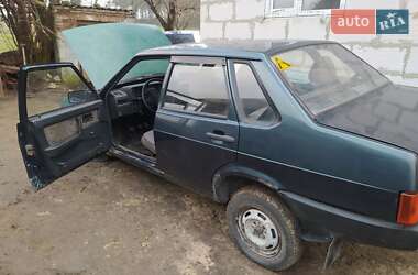 Седан ВАЗ / Lada 21099 2004 в Кременце