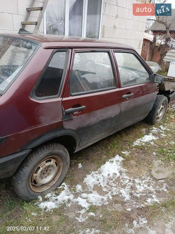 Седан ВАЗ / Lada 21099 1991 в Ровно