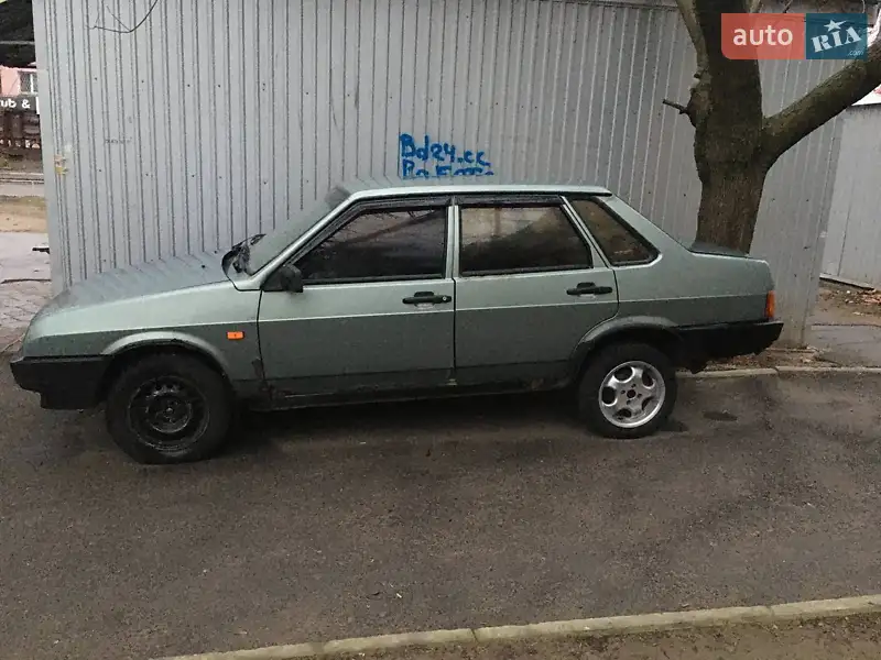 ВАЗ / Lada 21099