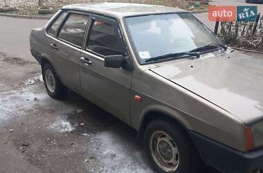 Седан ВАЗ 21099 2003 в Кременчуге