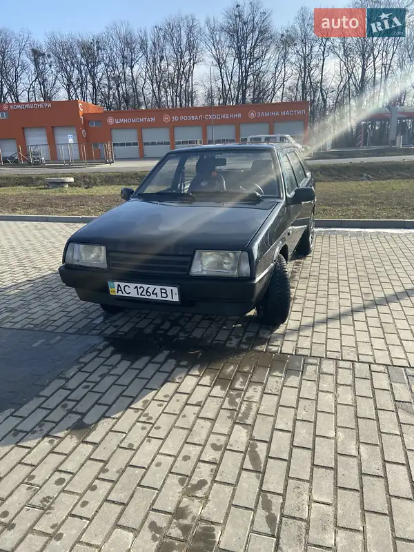 ВАЗ / Lada 21099