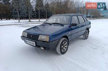 Седан ВАЗ / Lada 21099 2004 в Житомире