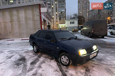 Седан ВАЗ / Lada 21099 1998 в Харкові