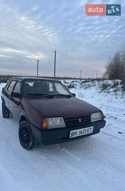 Седан ВАЗ / Lada 21099 2009 в Дубровице