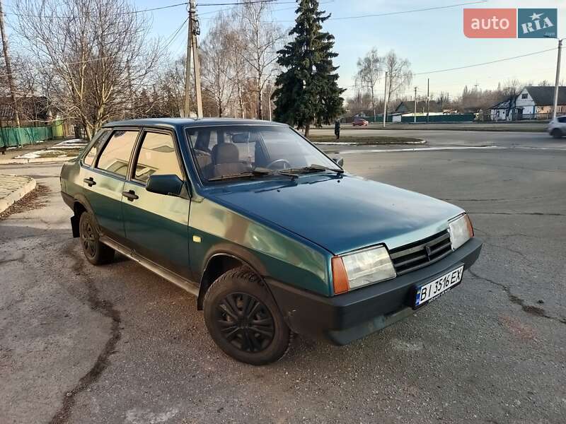 Седан ВАЗ / Lada 21099 2001 в Лубнах