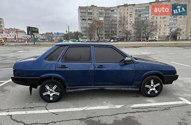 Седан ВАЗ 21099 2004 в 