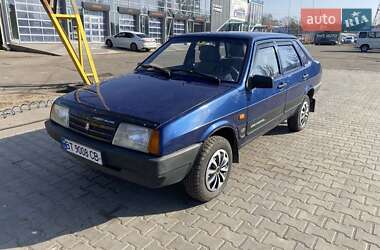 Седан ВАЗ / Lada 21099 2004 в Миколаєві