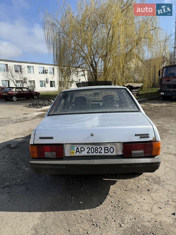 Седан ВАЗ / Lada 21099 2001 в Синельниково фото 3 Седан ВАЗ / Lada 21099 2001 в Синельниково