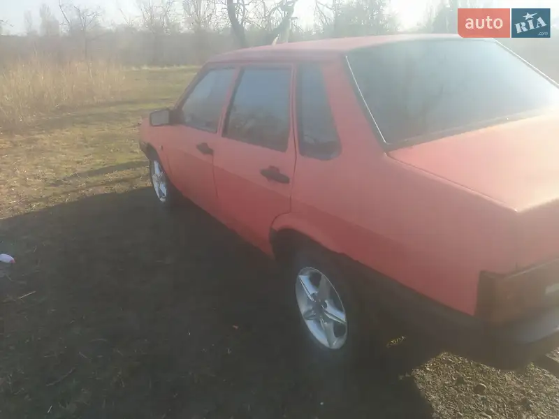 Седан ВАЗ 21099 1995 в 