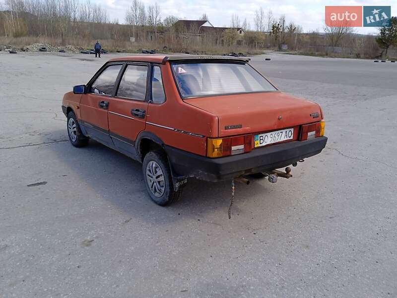 Седан ВАЗ 21099 1995 в 