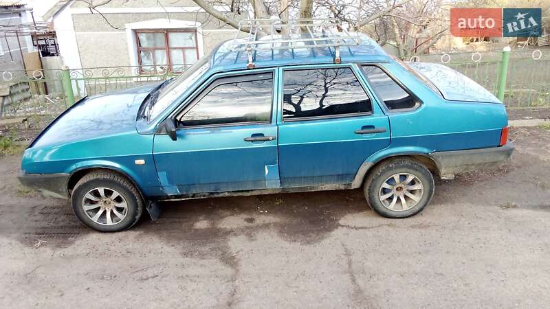 Седан ВАЗ / Lada 21099 1999 в Миколаєві