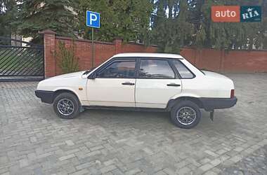Седан ВАЗ 21099 1992 в 