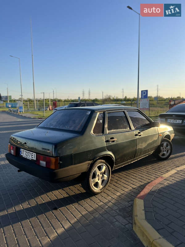 Седан ВАЗ / Lada 21099 2005 в Ивано-Франковске