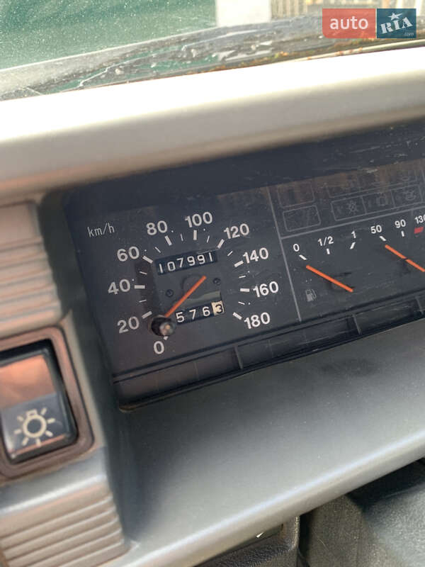 Седан ВАЗ / Lada 21099 2006 в Новгородці