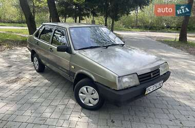 Седан ВАЗ 21099 2002 в Львові