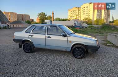 Седан ВАЗ 21099 2004 в Полтаве