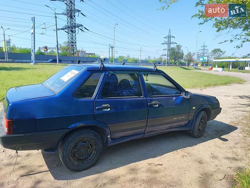 Седан ВАЗ / Lada 21099 2005 в Днепре