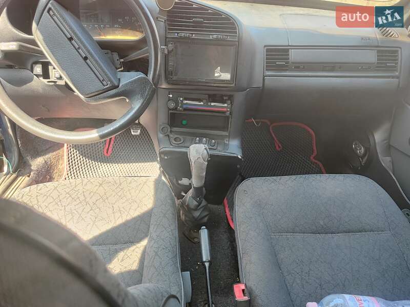 Седан ВАЗ / Lada 21099 2005 в Днепре