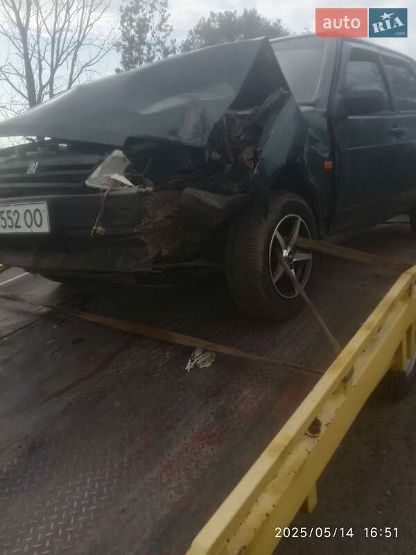 Седан ВАЗ / Lada 21099 2004 в Болграді