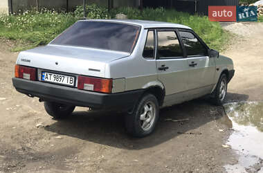 Седан ВАЗ 21099 2005 в 