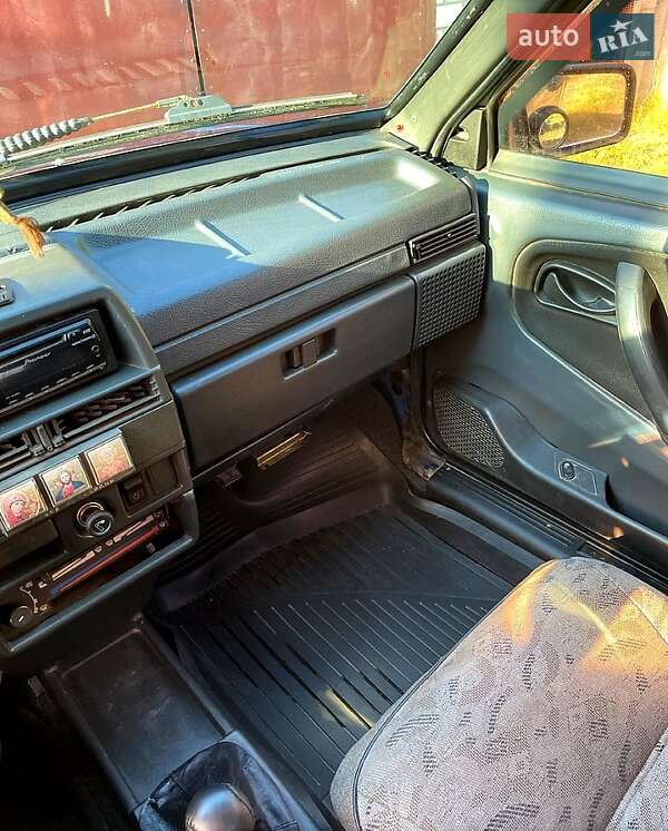 Седан ВАЗ / Lada 21099 2003 в Харькове