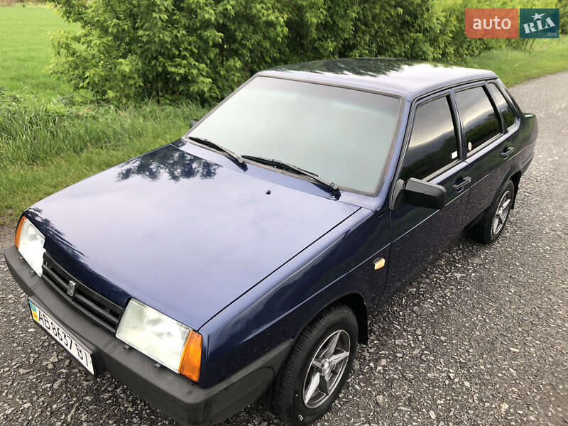 Седан ВАЗ / Lada 21099 2005 в Козятині