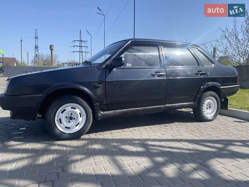 Седан ВАЗ / Lada 21099 2007 в Днепре