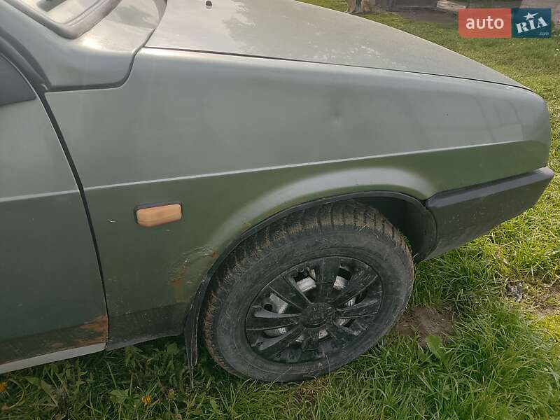 Седан ВАЗ / Lada 21099 2007 в Львове