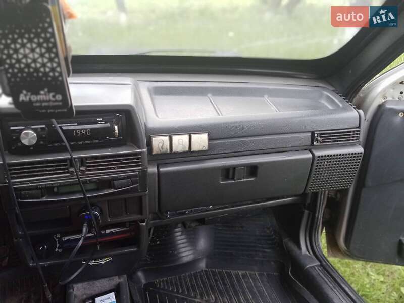 Седан ВАЗ / Lada 21099 2005 в Тростянце