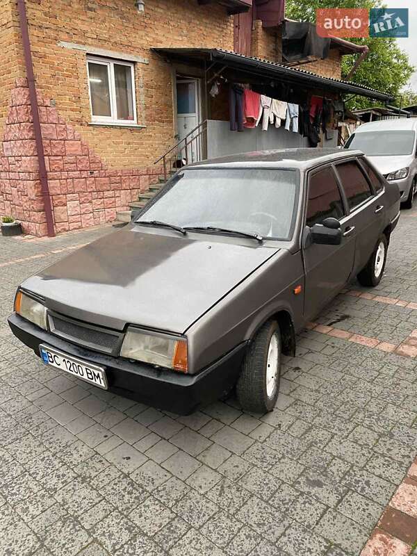 Седан ВАЗ / Lada 21099 2007 в Львові