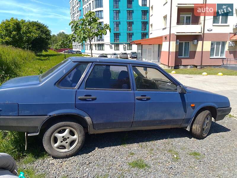 ВАЗ / Lada 21099 2000