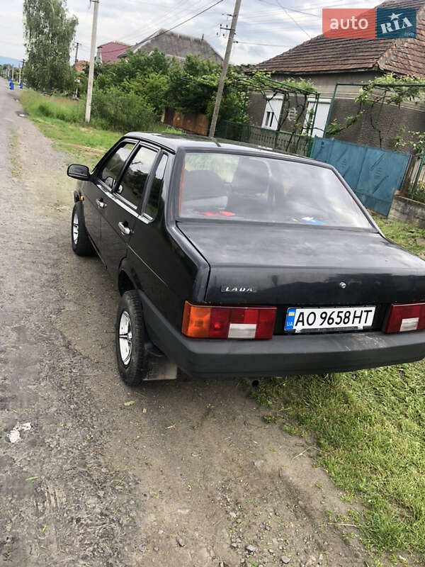 Седан ВАЗ / Lada 21099 2009 в Мукачево