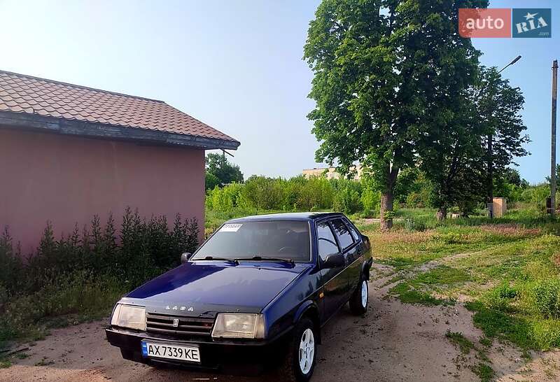 Седан ВАЗ 21099 2005 в 