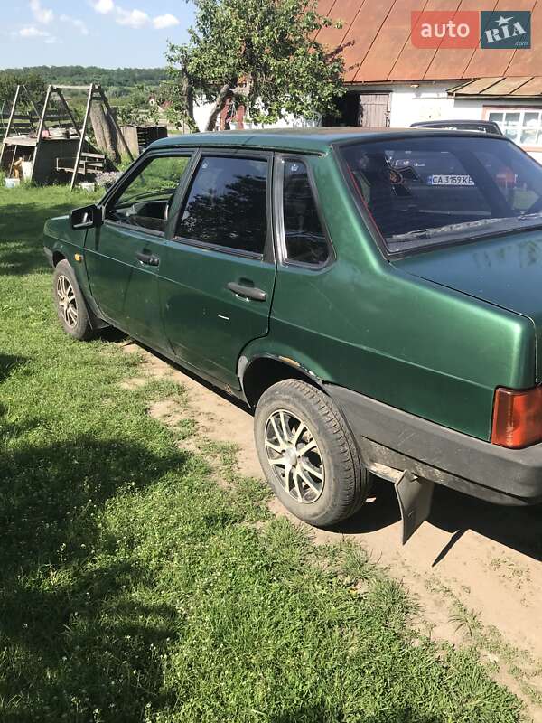 Седан ВАЗ / Lada 21099 2001 в Черкассах фото 4 Седан ВАЗ / Lada 21099 2001 в Черкассах