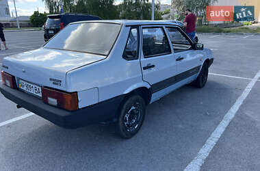 Седан ВАЗ 21099 2004 в 