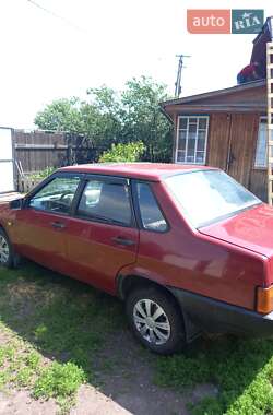 Седан ВАЗ / Lada 21099 1993 в Овручі