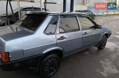 Седан ВАЗ / Lada 21099 2009 в 