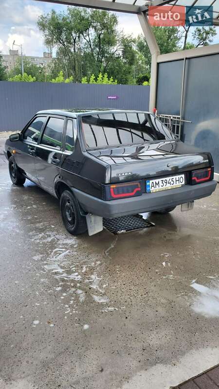 Седан ВАЗ / Lada 21099 2008 в Житомире