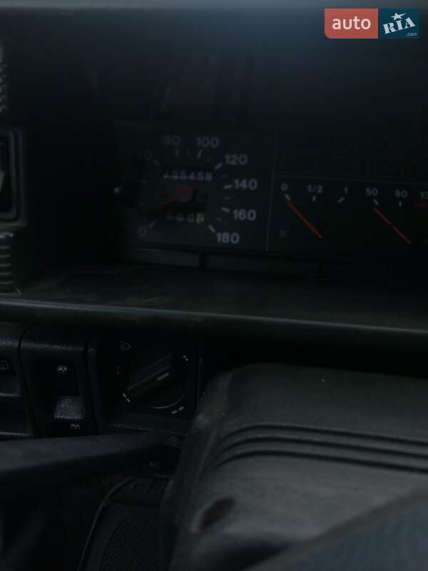Седан ВАЗ / Lada 21099 1998 в Днепре