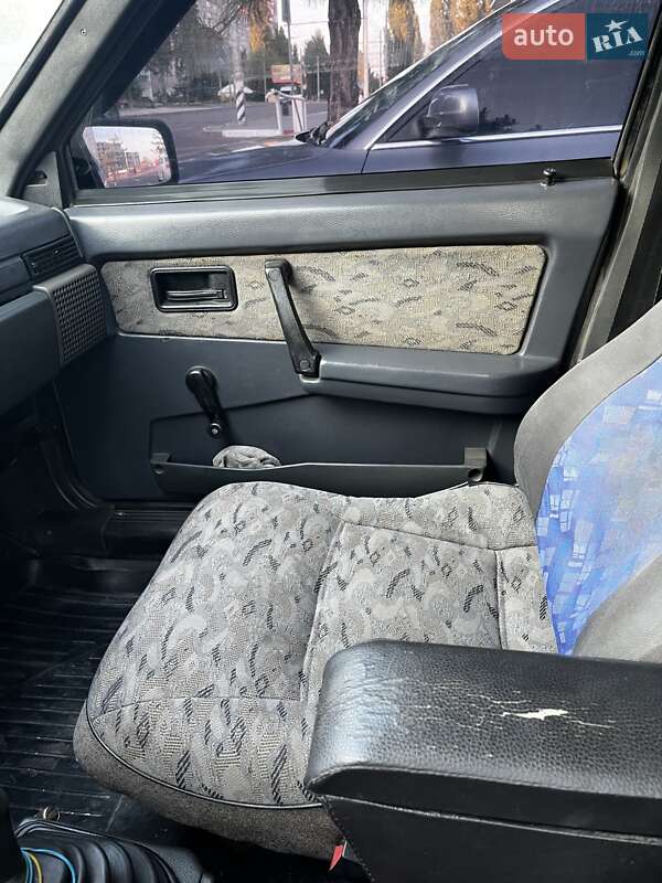 Седан ВАЗ / Lada 21099 1999 в Николаеве