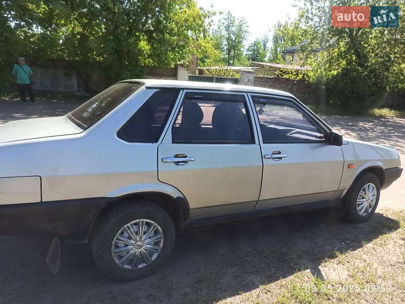 Седан ВАЗ / Lada 21099 2006 в Славянске фото 2 Седан ВАЗ / Lada 21099 2006 в Славянске