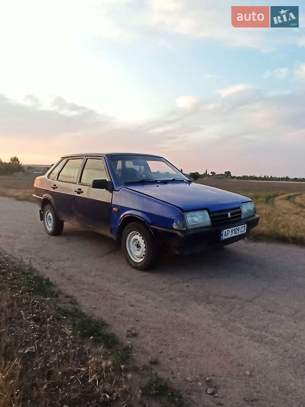 Седан ВАЗ / Lada 21099 2000 в Томаківці